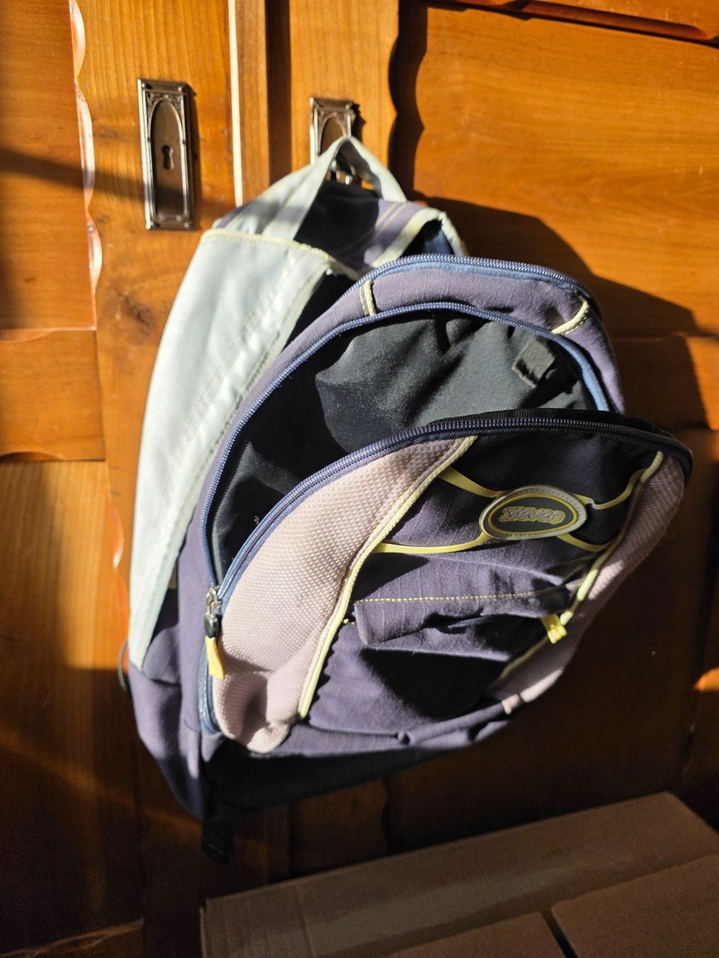Rucksäcke: Rucksack grau gelb 7 Seven – Gebraucht aus Walterswil BE von Lonitti 3