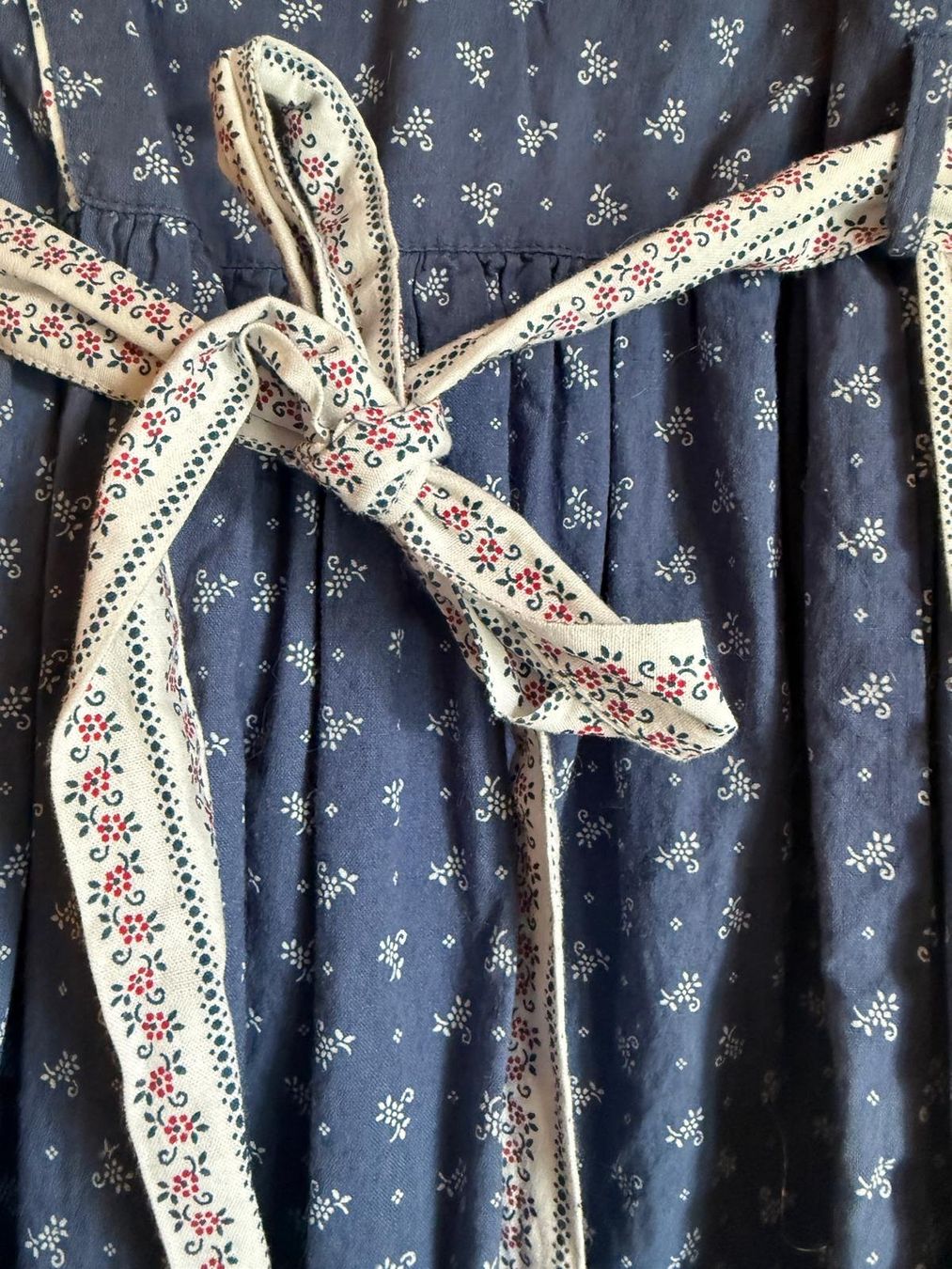 Robes: Dirndel – D'occasion à Flawil par Stella_3 9