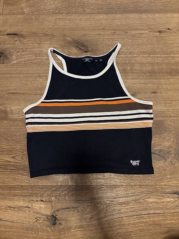 Top: SUPERDRY Vintage Beach Croptop – Usato da Schindellegi venduto da fifiselling 1