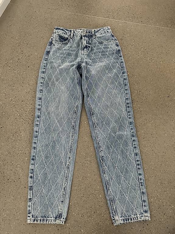 Jeans: Jeans Hose Glitzer Gr.34 – Usato da Dierikon venduto da san_9tc9