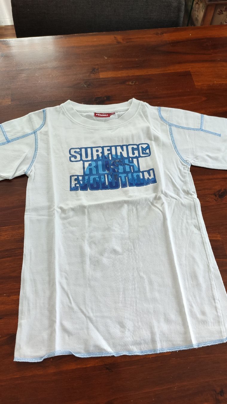 Camicie, T-shirt & Polo: T-Shirt Kind, Grösse 116 – Usato da Wohlen AG venduto da art_9qvl