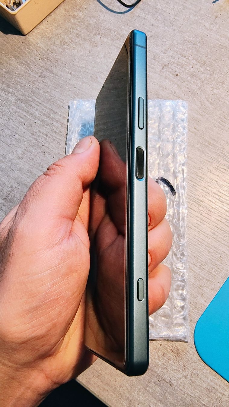 Sony Handys / Smartphones: sony xperia 5 mark 4 – Neu (gemäss Beschreibung) aus Courroux von cap_s8kw 7