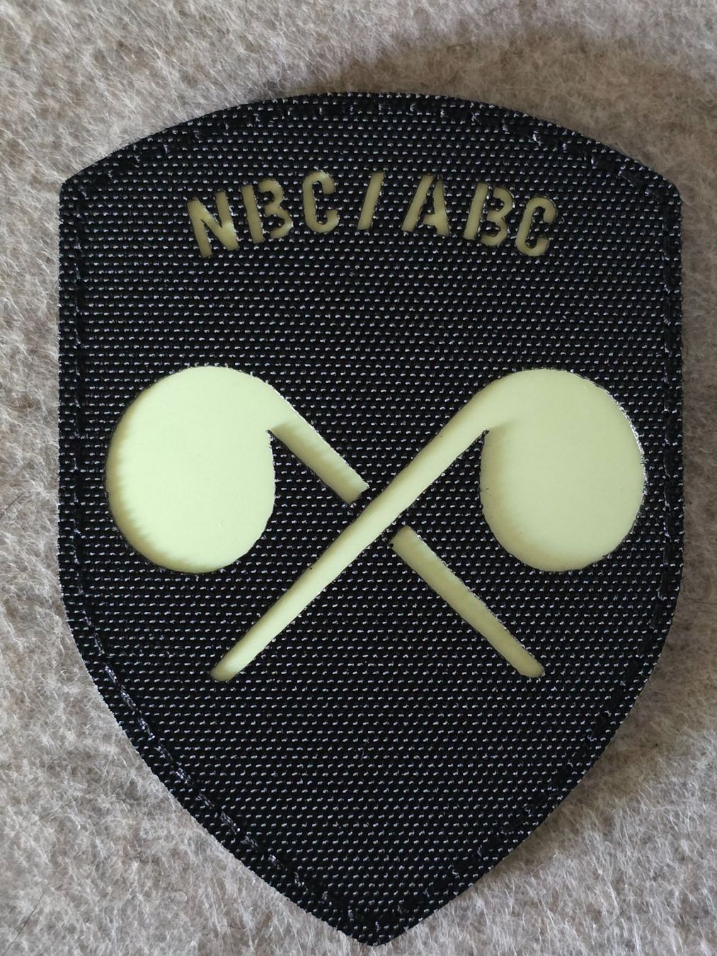 Schweizer Armee Placchette & Badge: Abc Nbc Abzeichen Fluorescent Badge Neu Klett – Nuovo (secondo la descrizione) da Nyon venduto da freetoys08