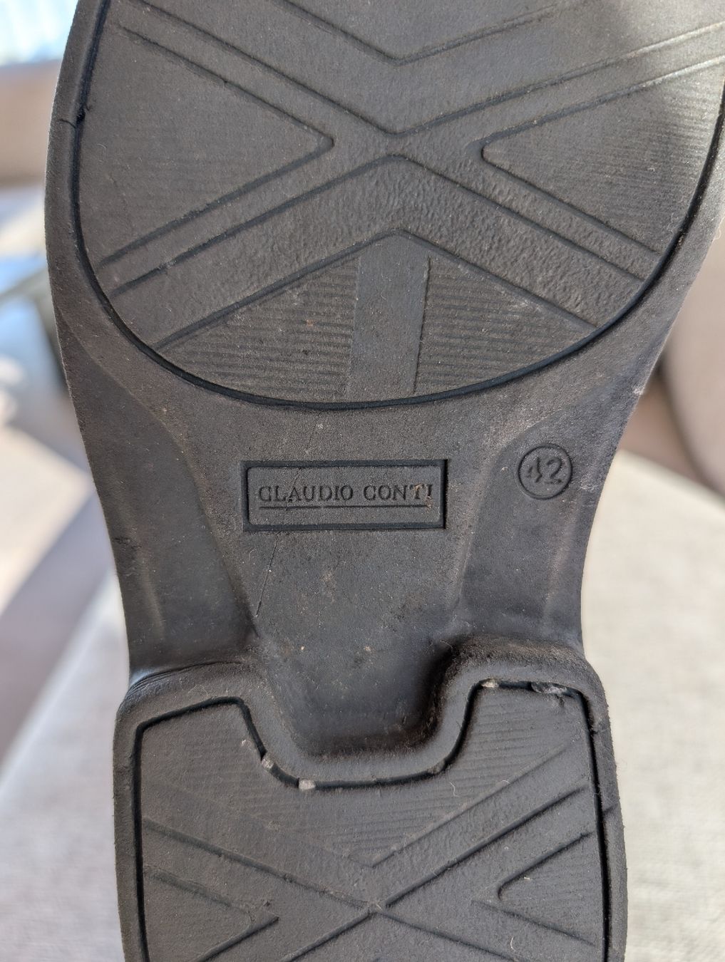 Scarpe da uomo: Chaussures en cuir noir taille 42 – Usato da Blignou (Ayent) venduto da dyl_yxb5 3
