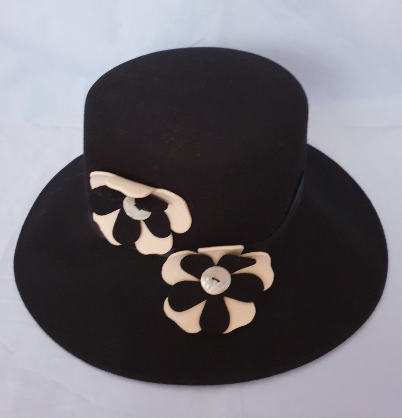 Mini Support à Chapeau De Golf Black Clover Trèfle Noir - Cap 3 Chapeaux - Neuf