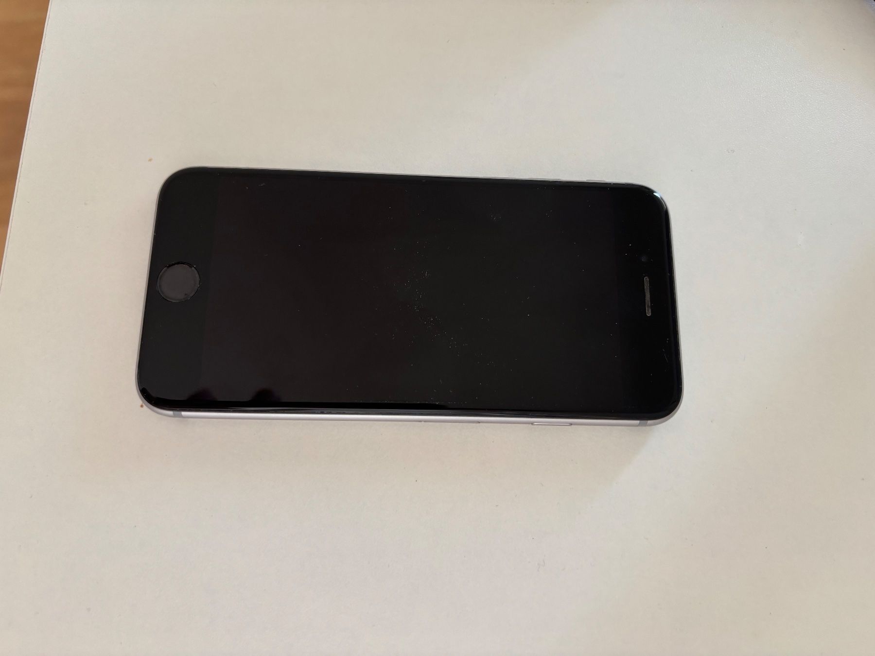 Apple Telefoni cellulari / Smartphones: Apple iPhone 6S, 64 GB, Silber – Usato da Zürich venduto da Shoppingqueen98 6