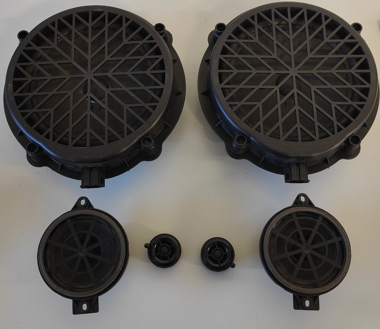 Casse acustiche: Haut-parleur - FRONT - Porsche Cayman 987 – Nuovo e nell'imballaggio originale da Corcelles-près-Payerne venduto da FactoryofSound