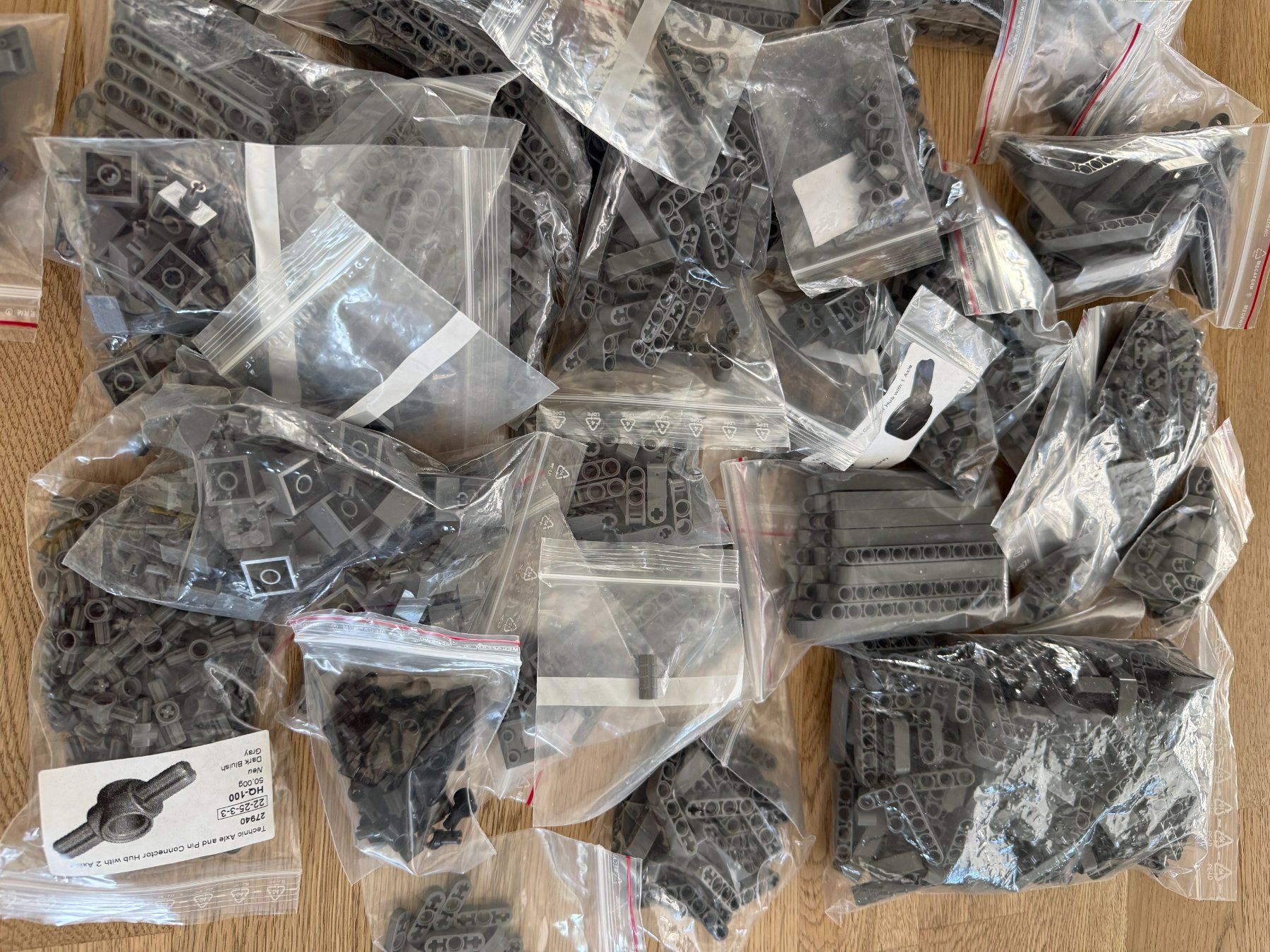 Technics Kit di costruzioni: LEGO 3,3kg TECHNIC-Teile – Usato da Giswil venduto da Raglauna 2