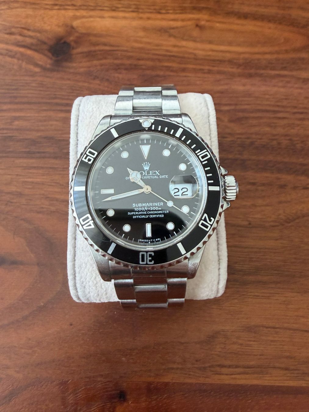 Rolex Orologi: Rolex Submariner Ref 16610 Box & Papiere – Usato da Zug venduto da watchwise