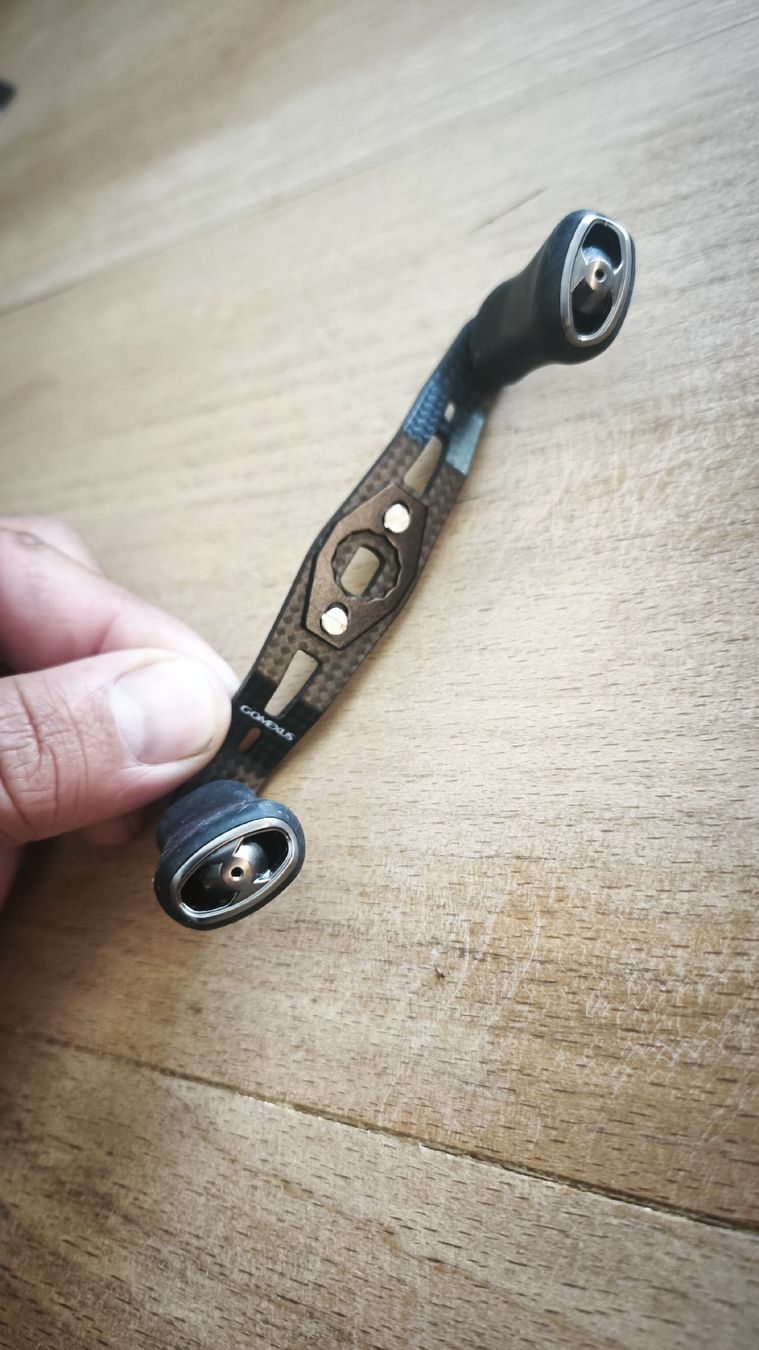 Köder: Gomexus Carbon Handle – Neu (gemäss Beschreibung) aus Sarnen von sebalant