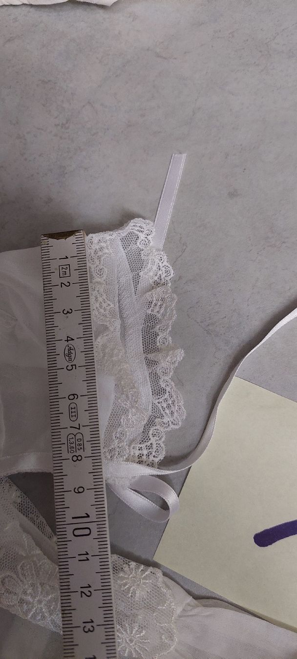 Bambole: neues ungebrauchtes Puppenkleid mit Käppli – Nuovo (secondo la descrizione) da Muri AG venduto da nindo1 3