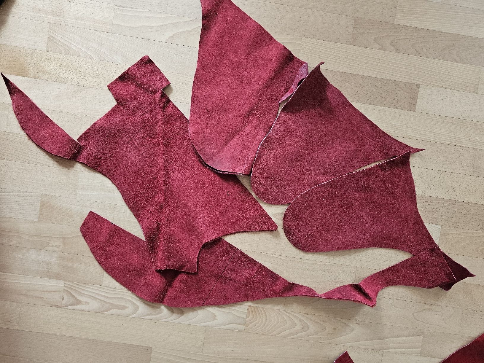 Kit bricolage: Kuhfell Resten rot – Usato da Zürich venduto da flogax193 3