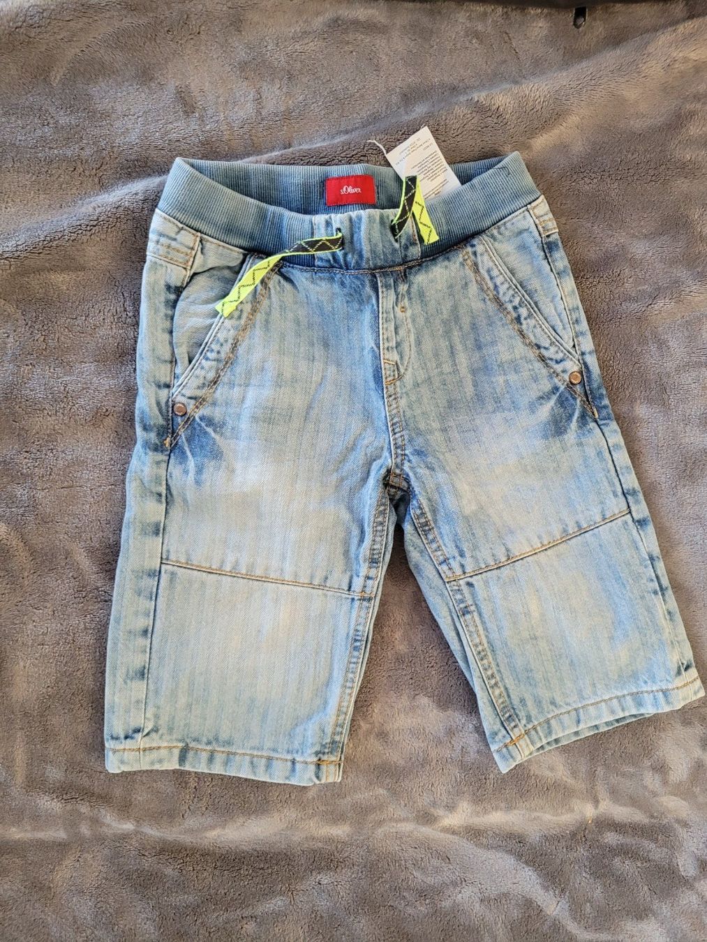 Hosen: Short - 128/134 - 7y – Gebraucht aus Zürich von heldc
