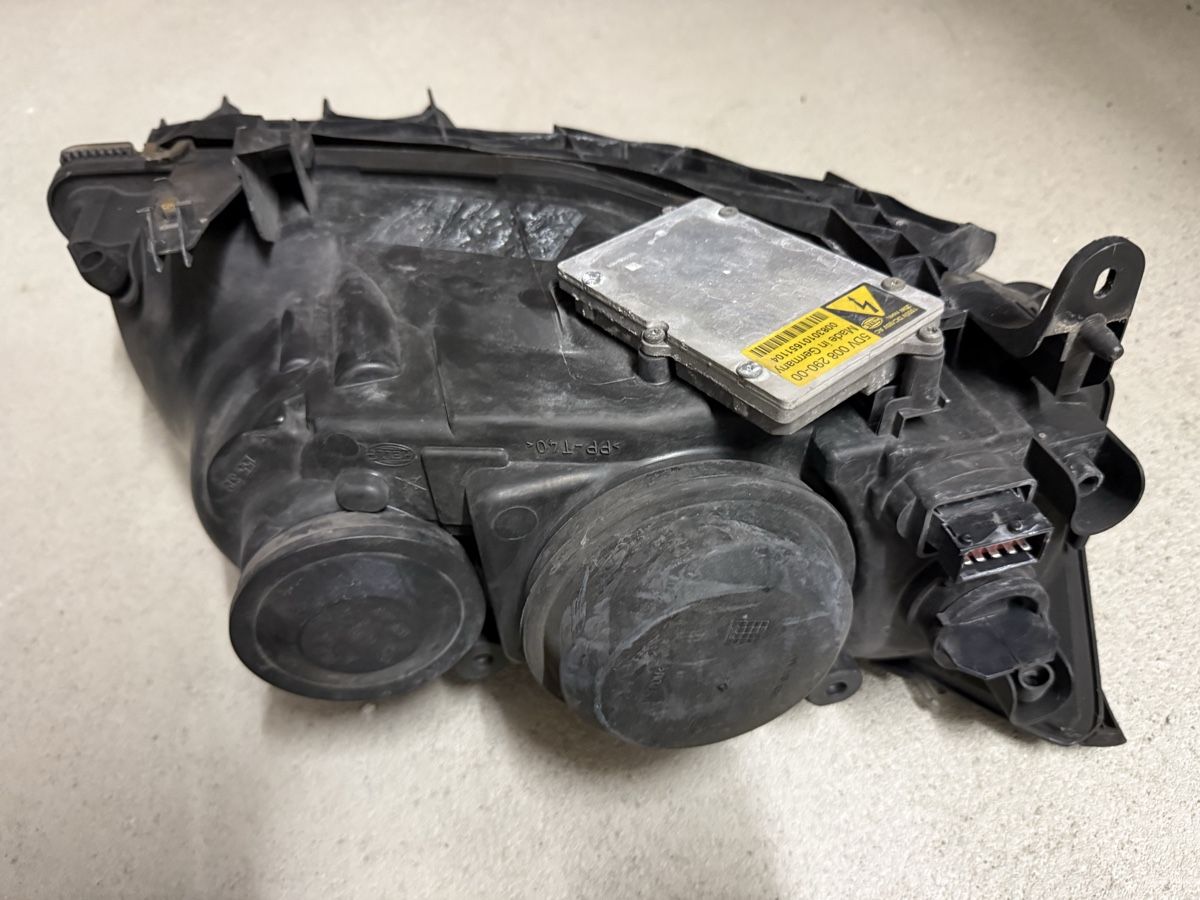 Saab Fari: Saab 9-3 Scheinwerfer Links Xenon – Usato da Oberentfelden venduto da JohannMilch 1