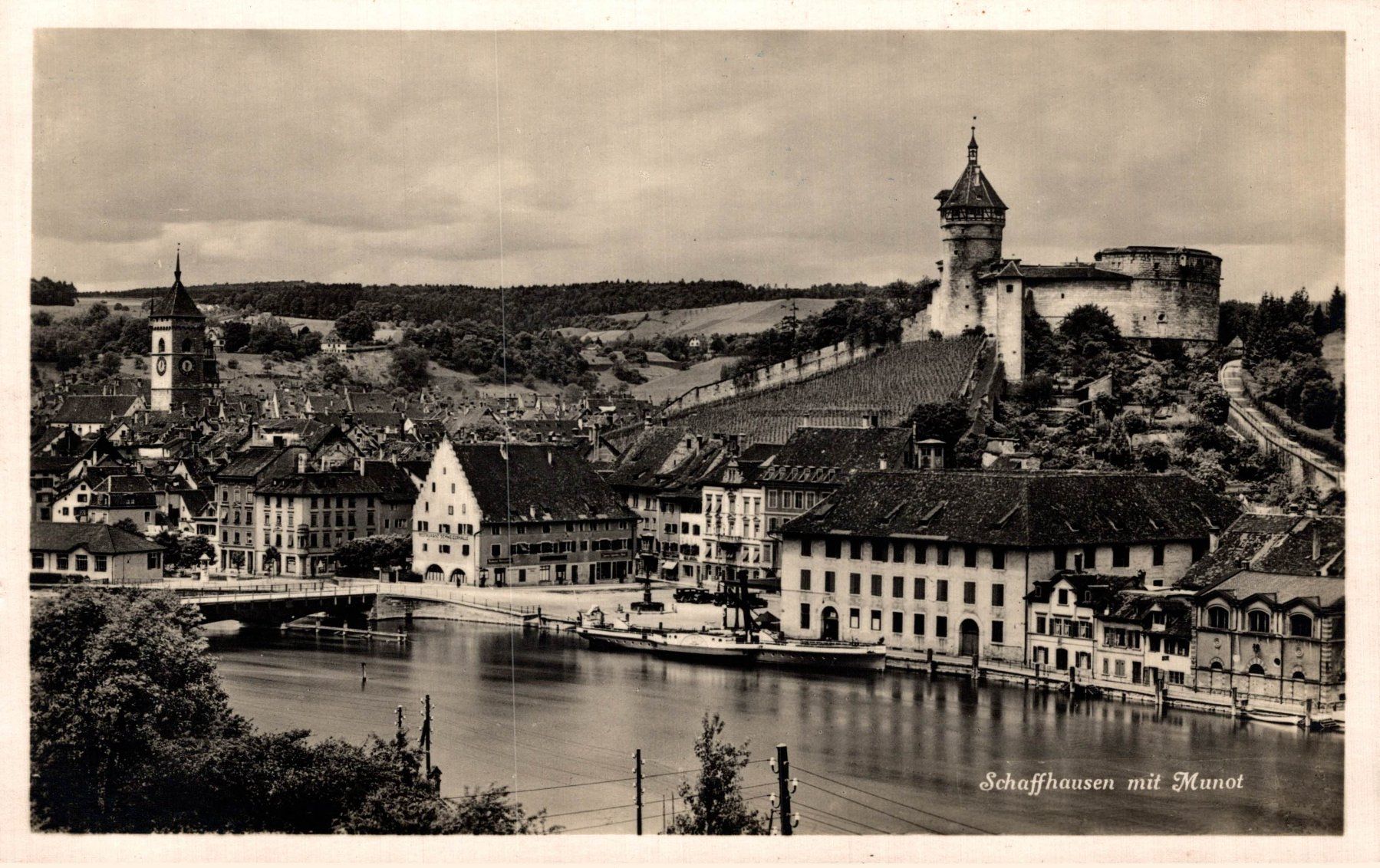 Cartoline postali: Schaffhausen mit Munot – Usato da Bronschhofen venduto da Astore