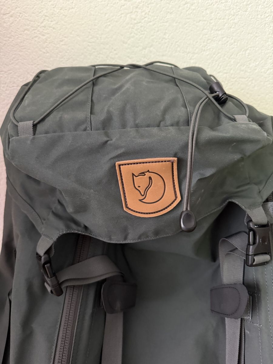 Fjällräven Zaini: Fjällräven 75 L Kajka Trekking Backpack NEW – Nuovo (secondo la descrizione) da La Tour-de-Peilz venduto da bma_s97h 2