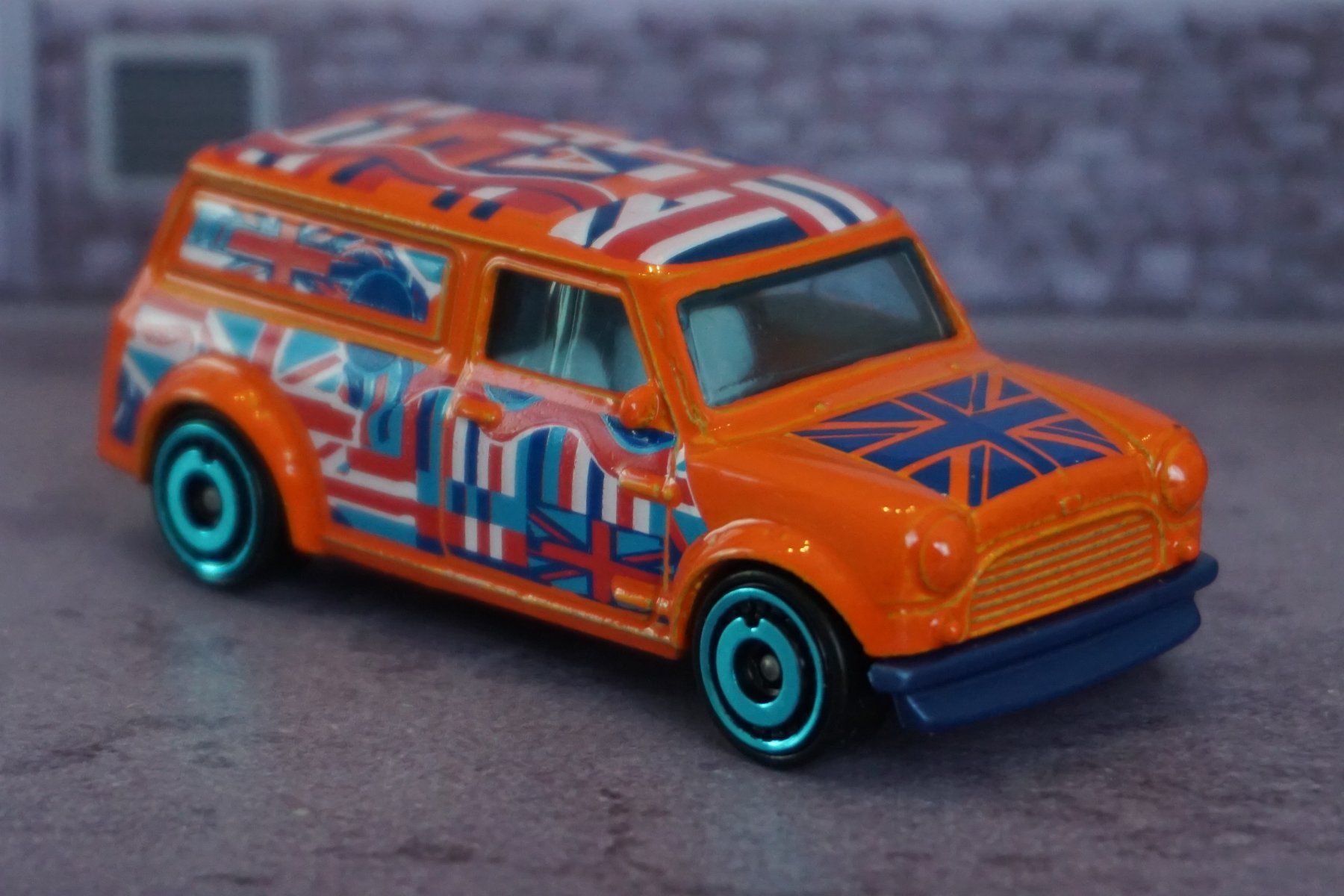 Hot Wheels Modellini d'auto: HotWheels `67 Austin Mini-Van NEU TOP !!!!!!!!!!!!!!!!! – Nuovo (secondo la descrizione) da Reiden venduto da Doppeldecker69