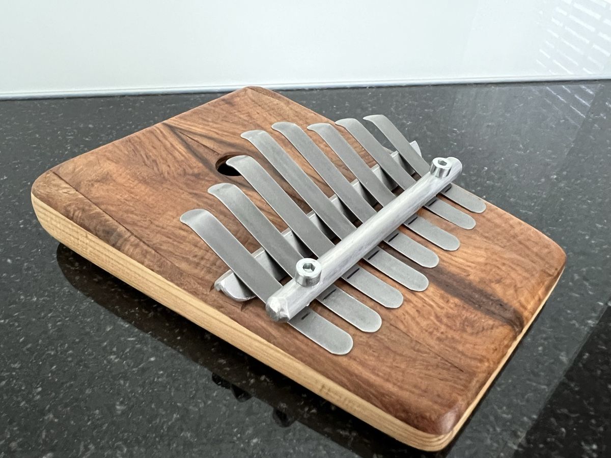 Musikinstrumente: Kalimba – Gebraucht aus Obfelden von Moscheli 1