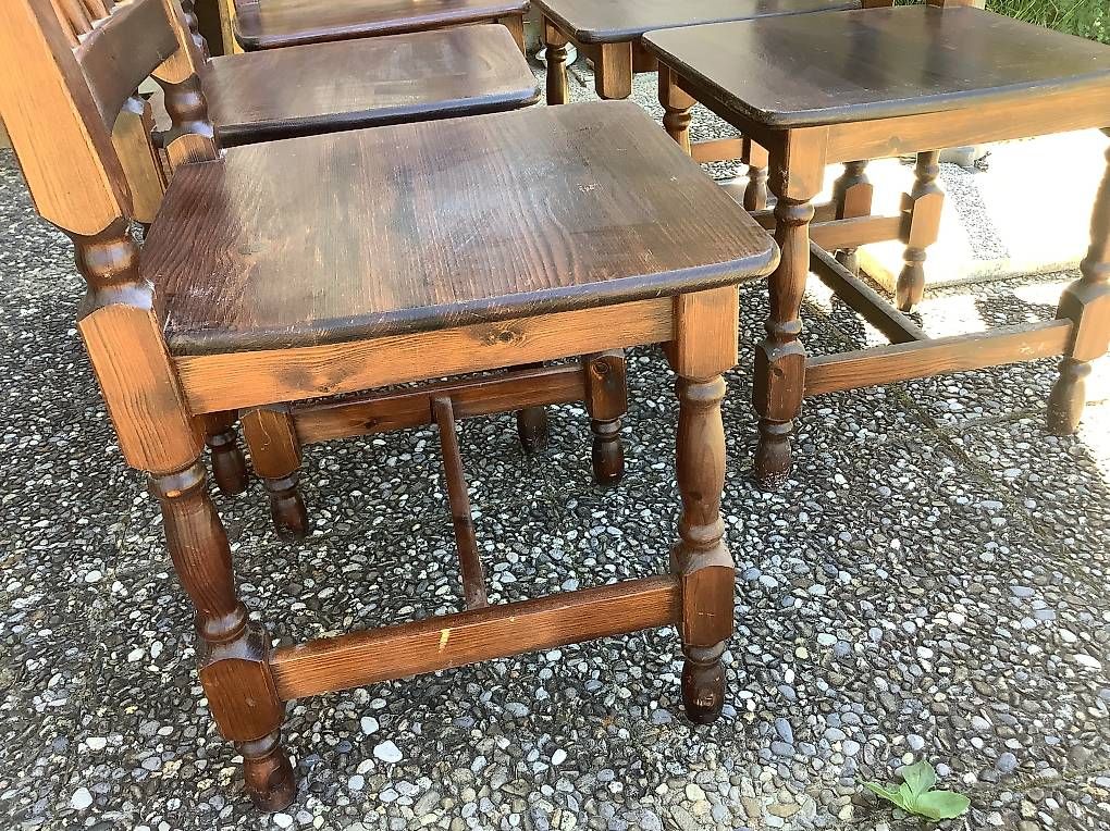 Sedie: Chaise en bois robuste 1x – Usato da Icogne venduto da luna.16 4