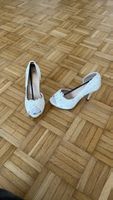 Brautschuhe weiss mit Applikationen neuwertig