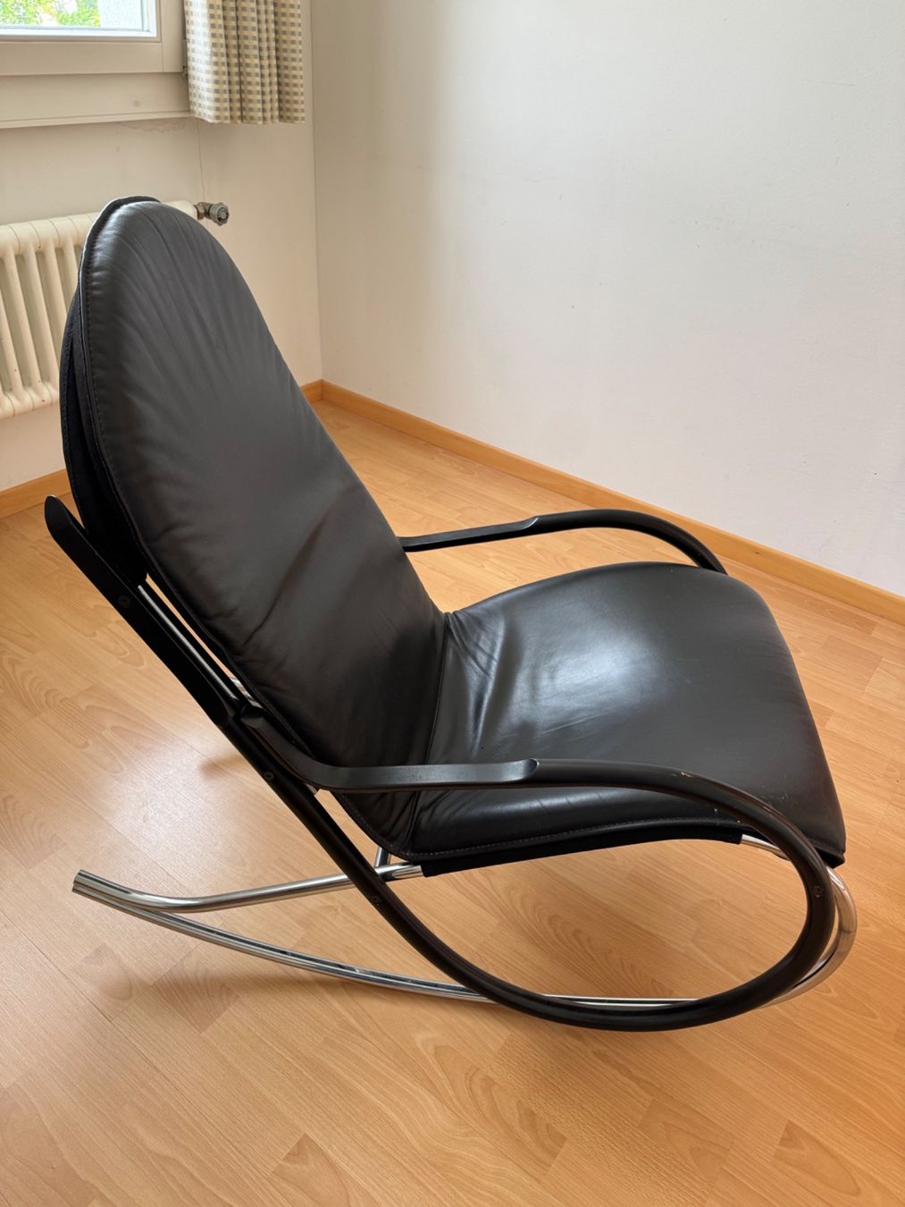 Strässle Poltrone: Strässle Nonna Schaukelstuhl – Usato da Reiden venduto da Ebusika
