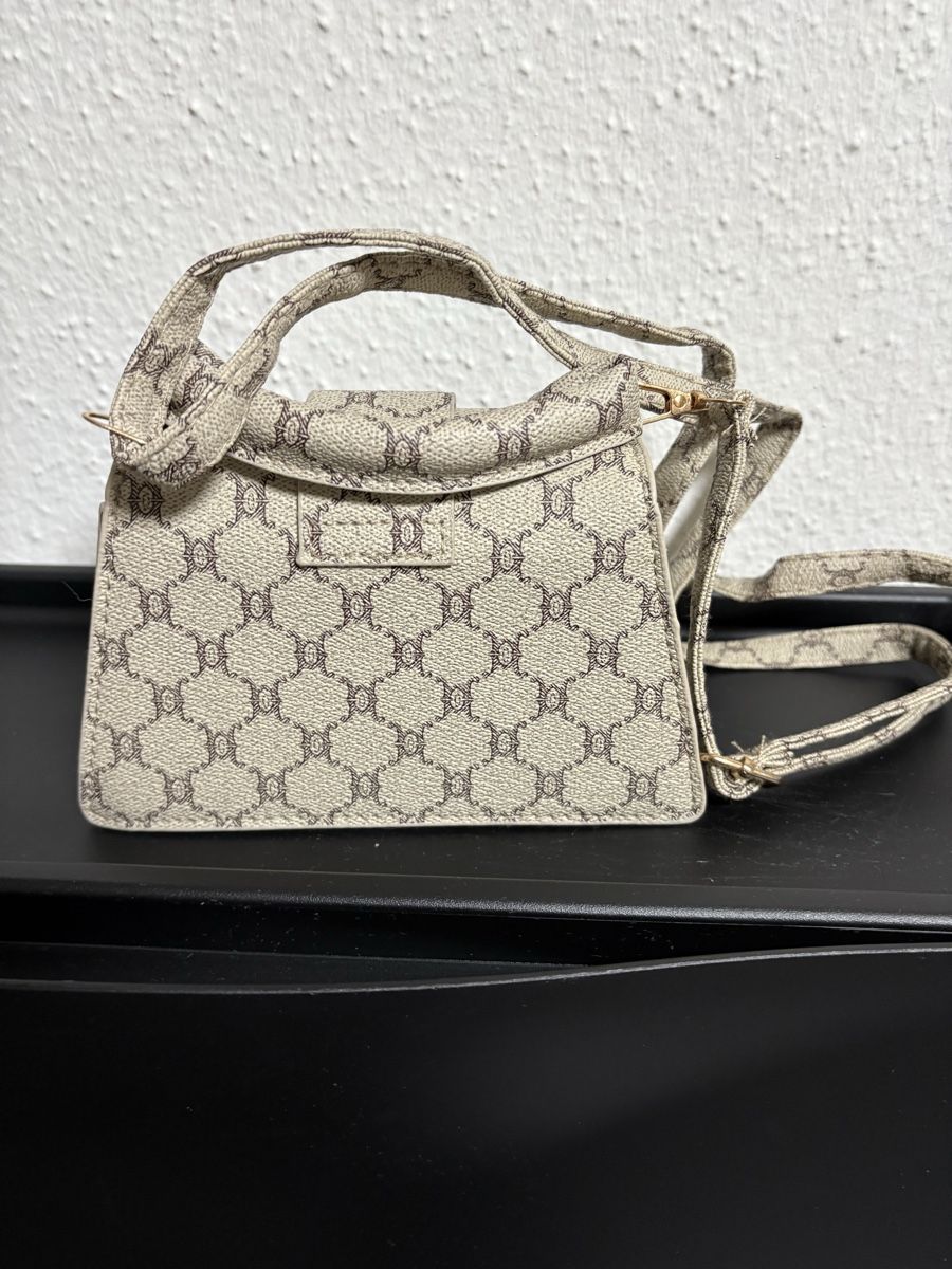 Shein Borse da donna: Damen Tasche;Shein – Nuovo (secondo la descrizione) da Winterthur venduto da Nena222 2