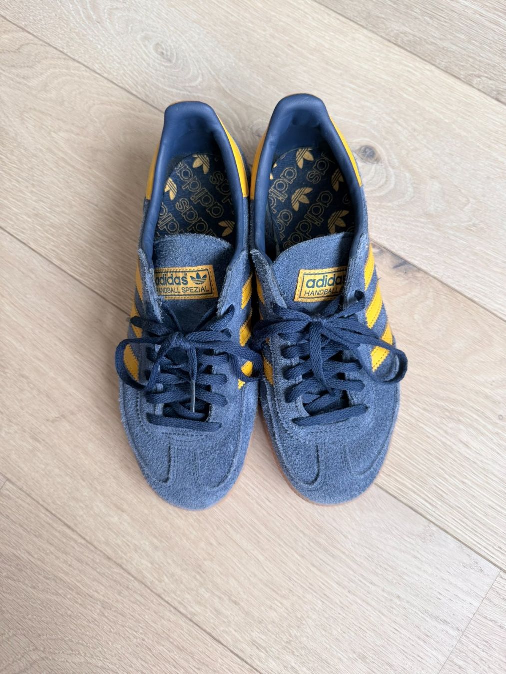 Adidas Damenschuhe: Adidas shoes Spezial – Gebraucht aus Bulle von sop_ct6x 1