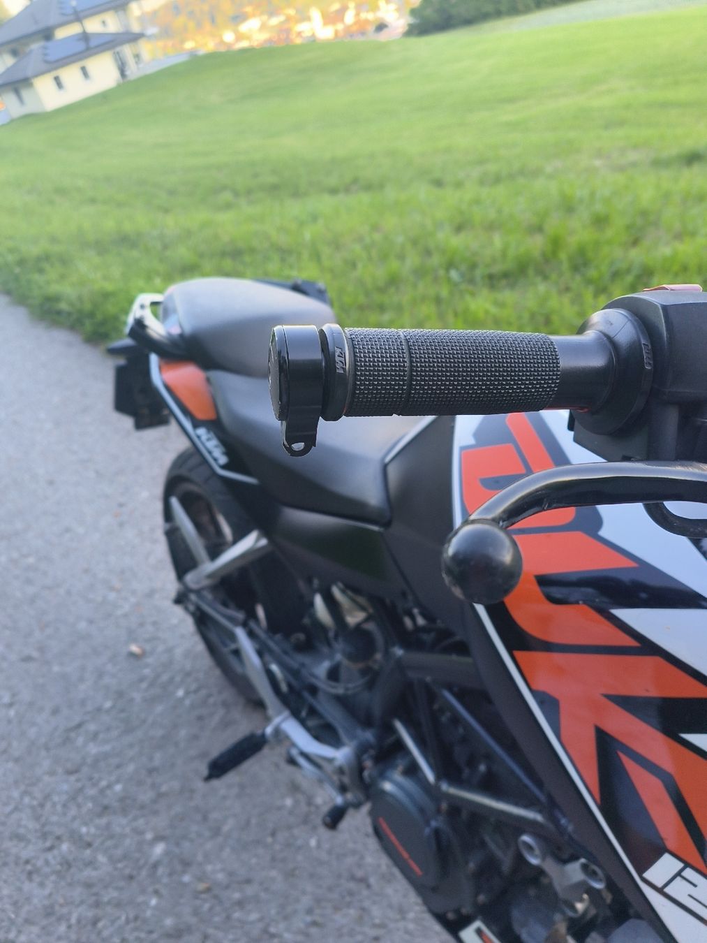 KTM Strasse: Ktm Duke 125, 2015 – Gebraucht aus Eschenbach SG von sir_6fxy 8