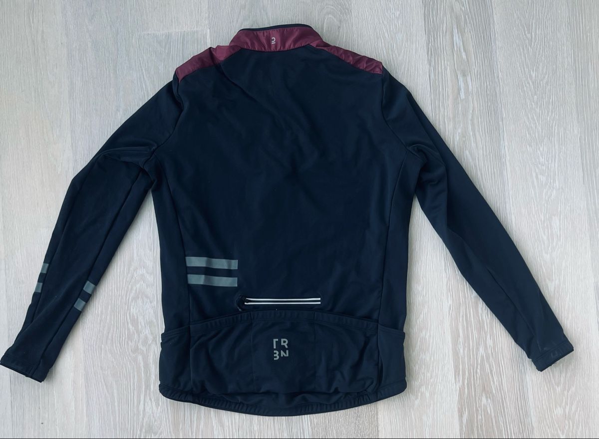 Decathlon Canottiere & Pantaloni: Winter Cycling Jersey, Size L – Usato da Horgen venduto da sep_fc2f 1