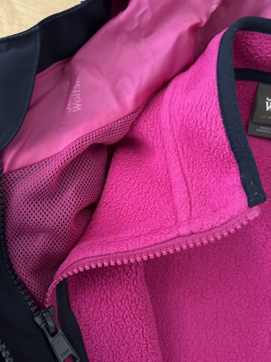 Jack Wolfskin Vestes & Manteaux: Jack Wolfskin Doppeljacke Gr. 152! – D'occasion à langenthal par rundholz7 6
