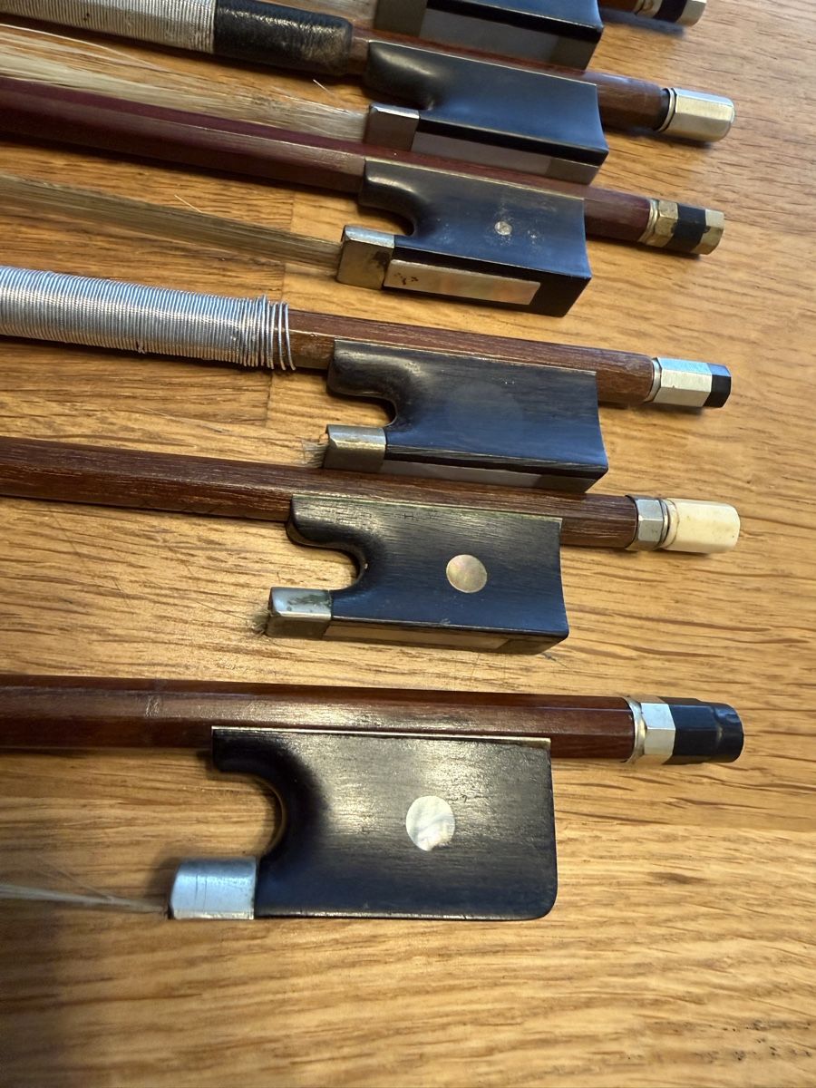 Strumenti musicali: Violinen Bogen Geigenbogen Geige Violine – Usato da Goldach venduto da Donpancho 4
