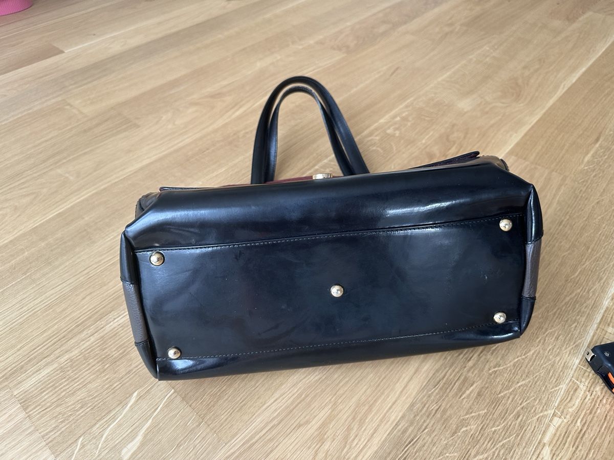 Furla Borse da donna: Furla classic Leather Handbag, very good condition – Usato da Zürich venduto da anna_ra 5