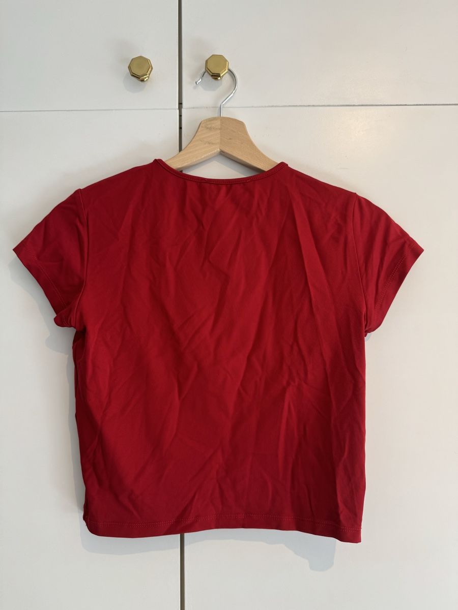 Stradivarius T-shirt: Tshirt Stradivarius rouge élastique - Taille L – Usato da Genève venduto da sar_852v 2