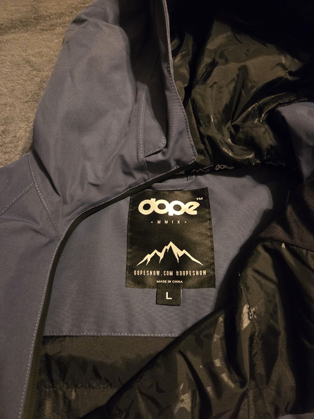 Dope Giacche: Dope Winter Jacke + Hose, Grösse L, Top Zustand! – Usato da Elgg venduto da PatrickBr 1