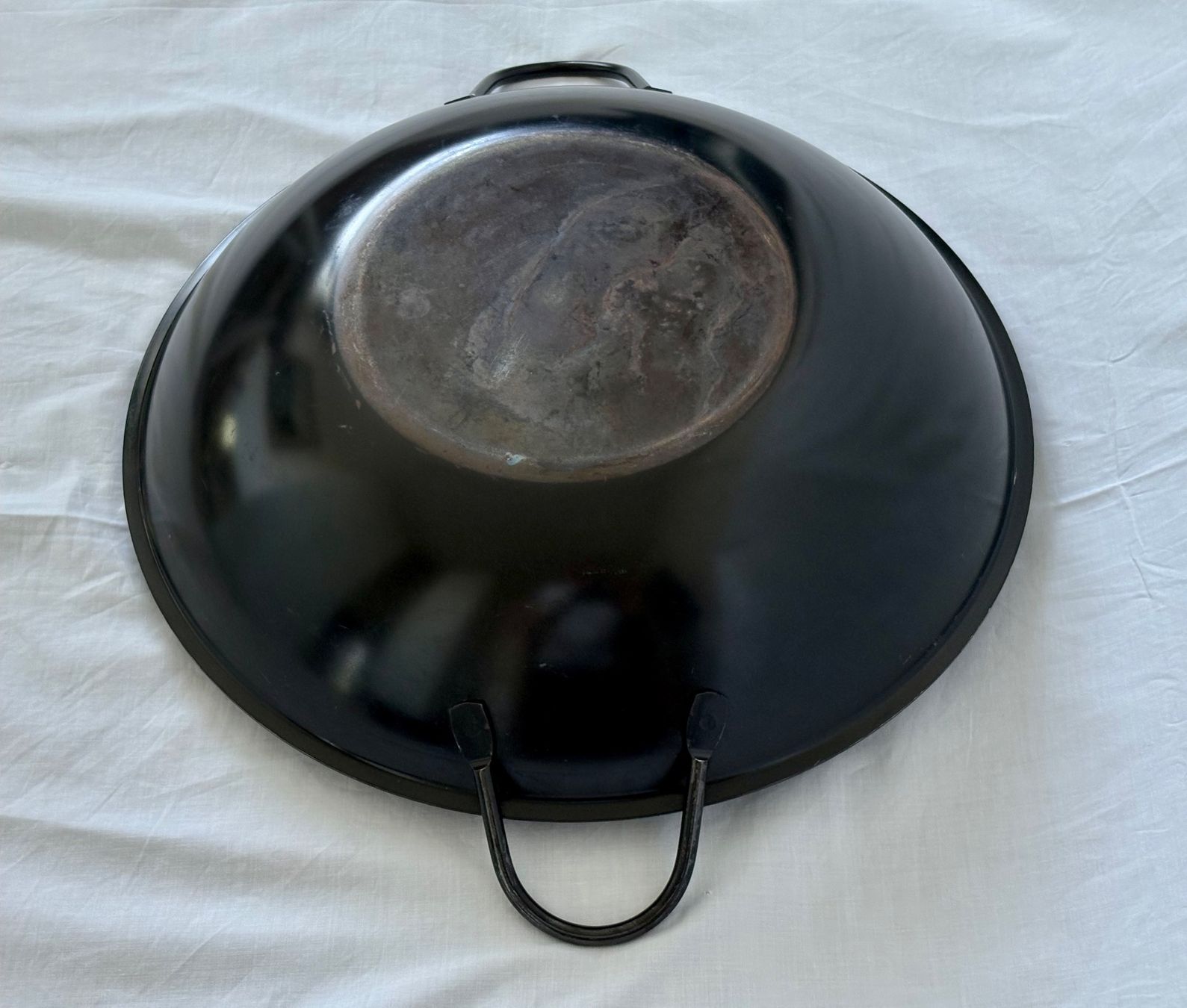 Padelle: Grosser schwarzer Wok, mit passendem Deckel – Usato da Oberrieden venduto da pet_n2c2 4