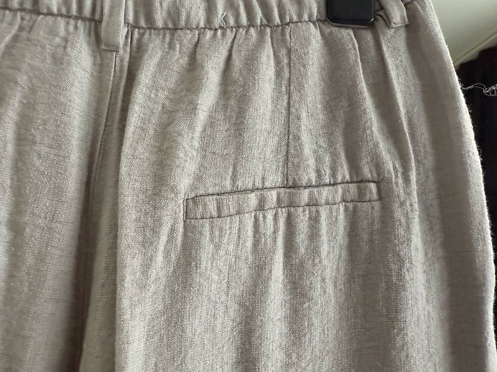 Mango Pantaloni: Mango Hose – Usato da Altendorf venduto da Anjapple 3