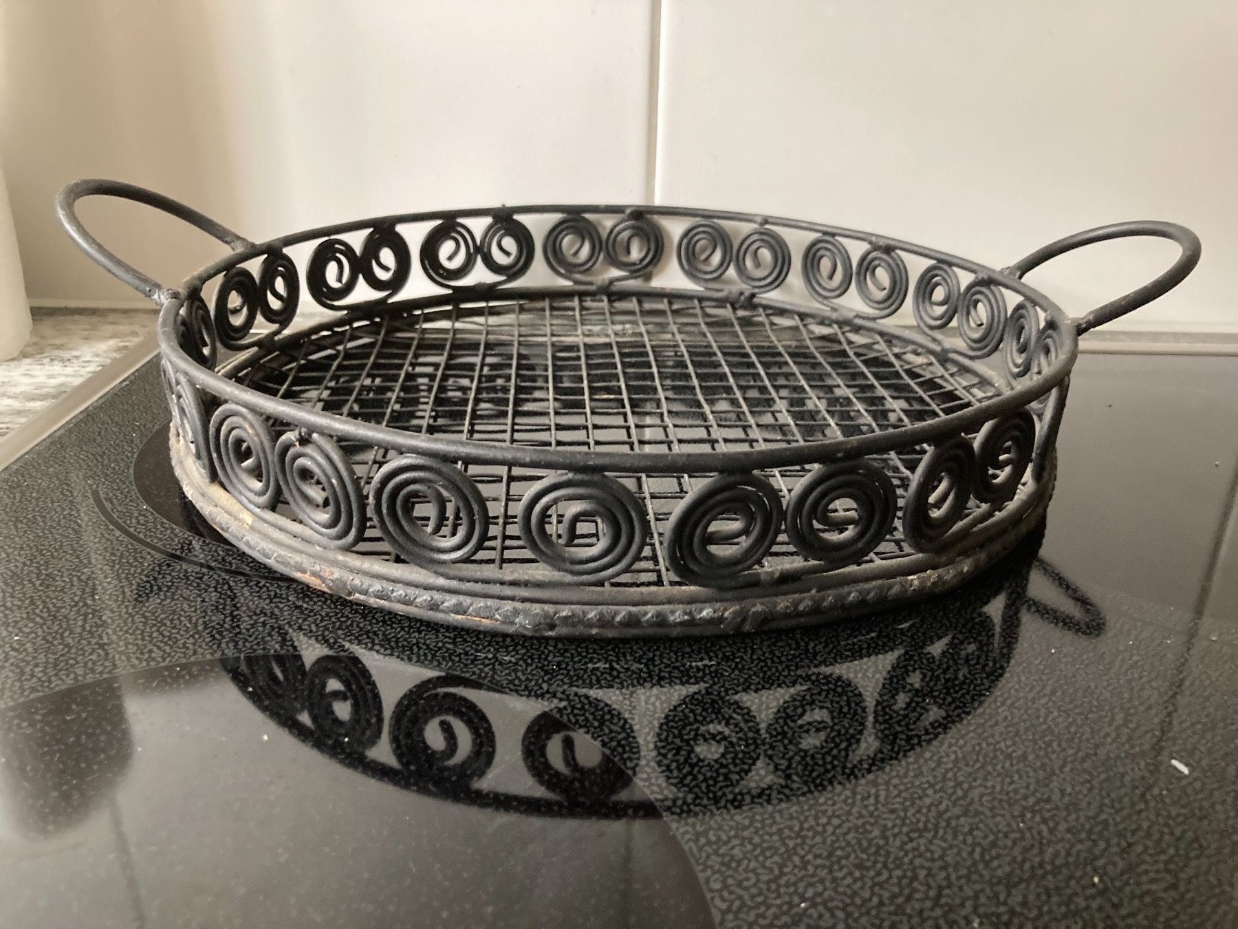 Servierplatten: Servier Tablett aus Metall – Gebraucht aus Zürich von Chaeffeler 3