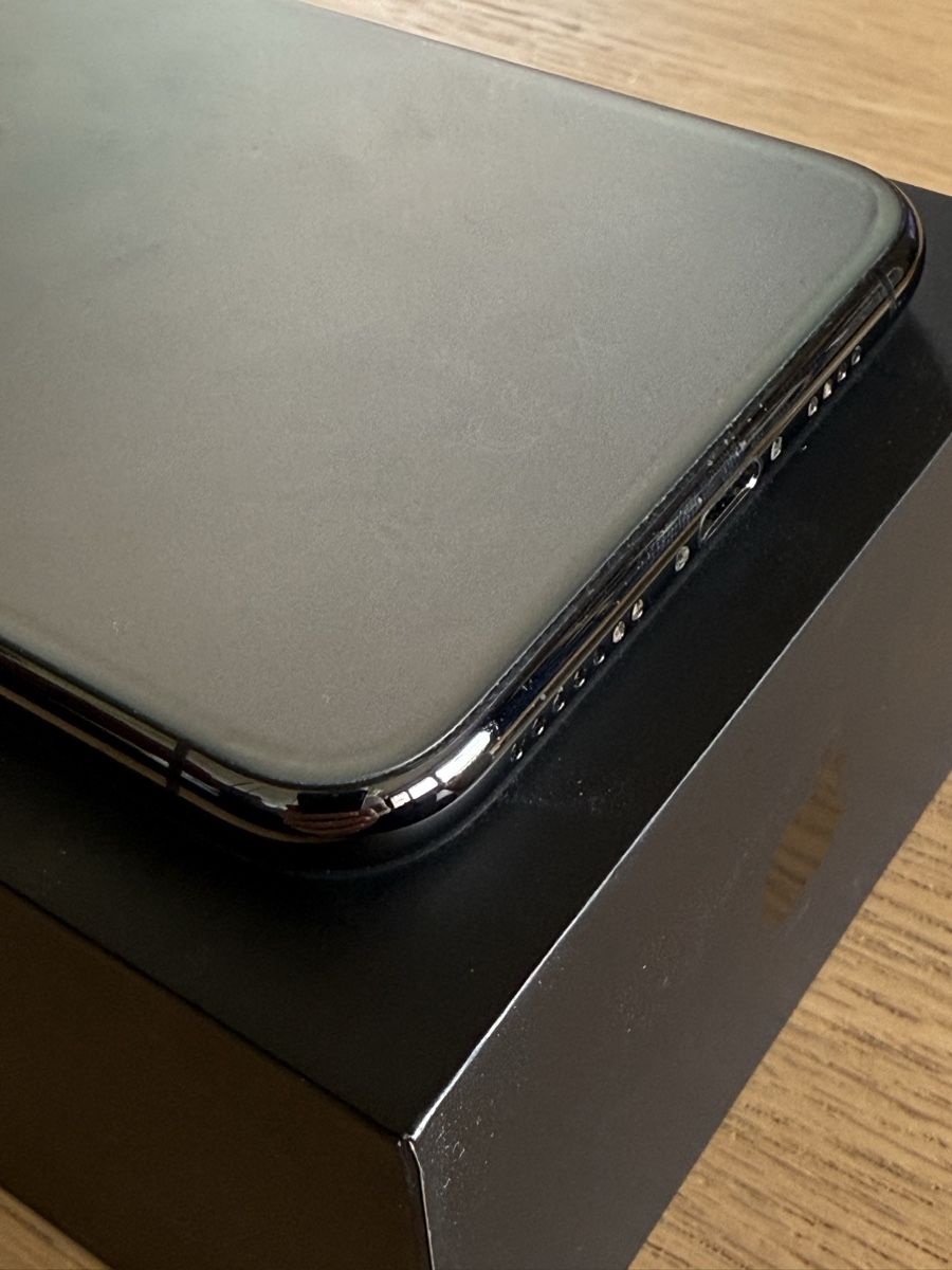 Apple Telefoni cellulari / Smartphones: iPhone 11 Pro Max 256gb – Usato da Versoix venduto da TneC 3