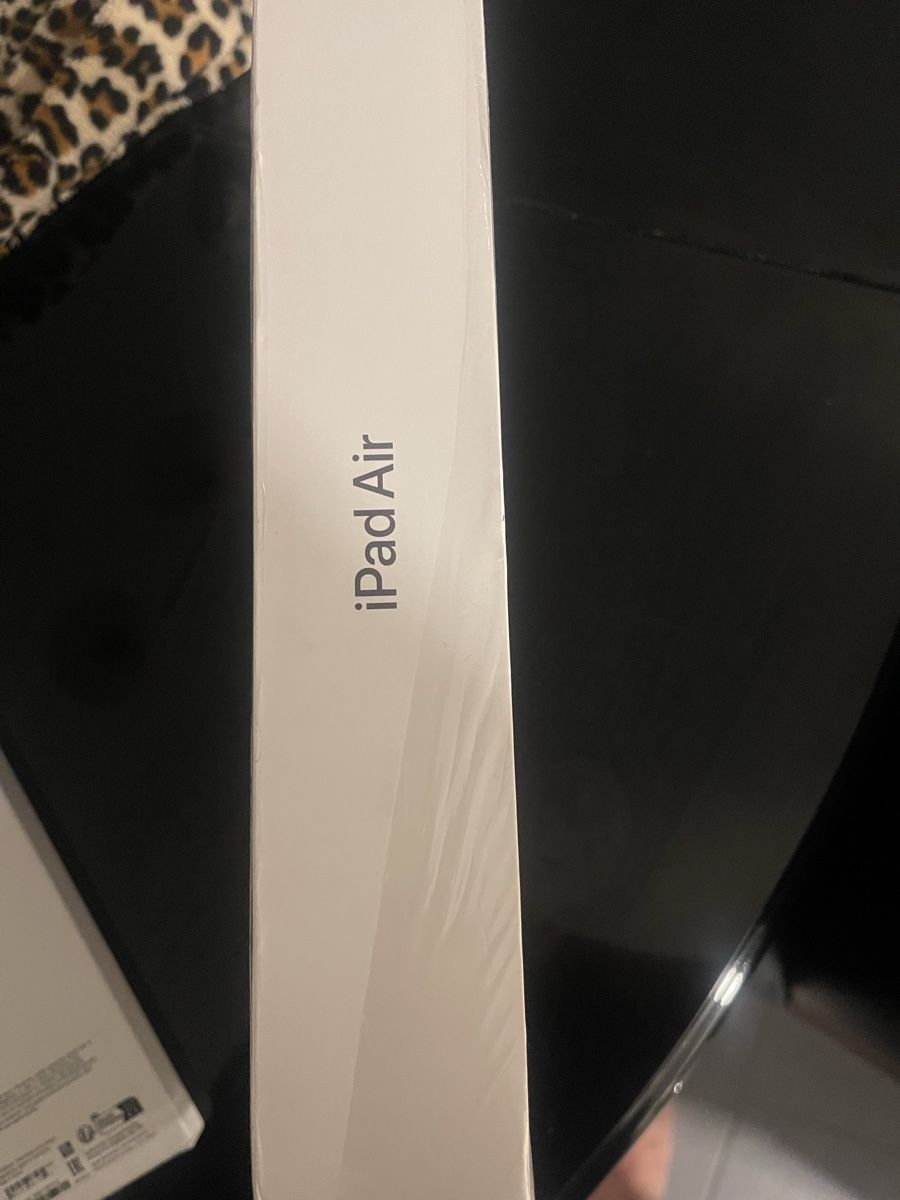 Apple Tablet PC: iPad Air 256gb  – Nuovo e nell'imballaggio originale da Au SG venduto da SKAY1982 2