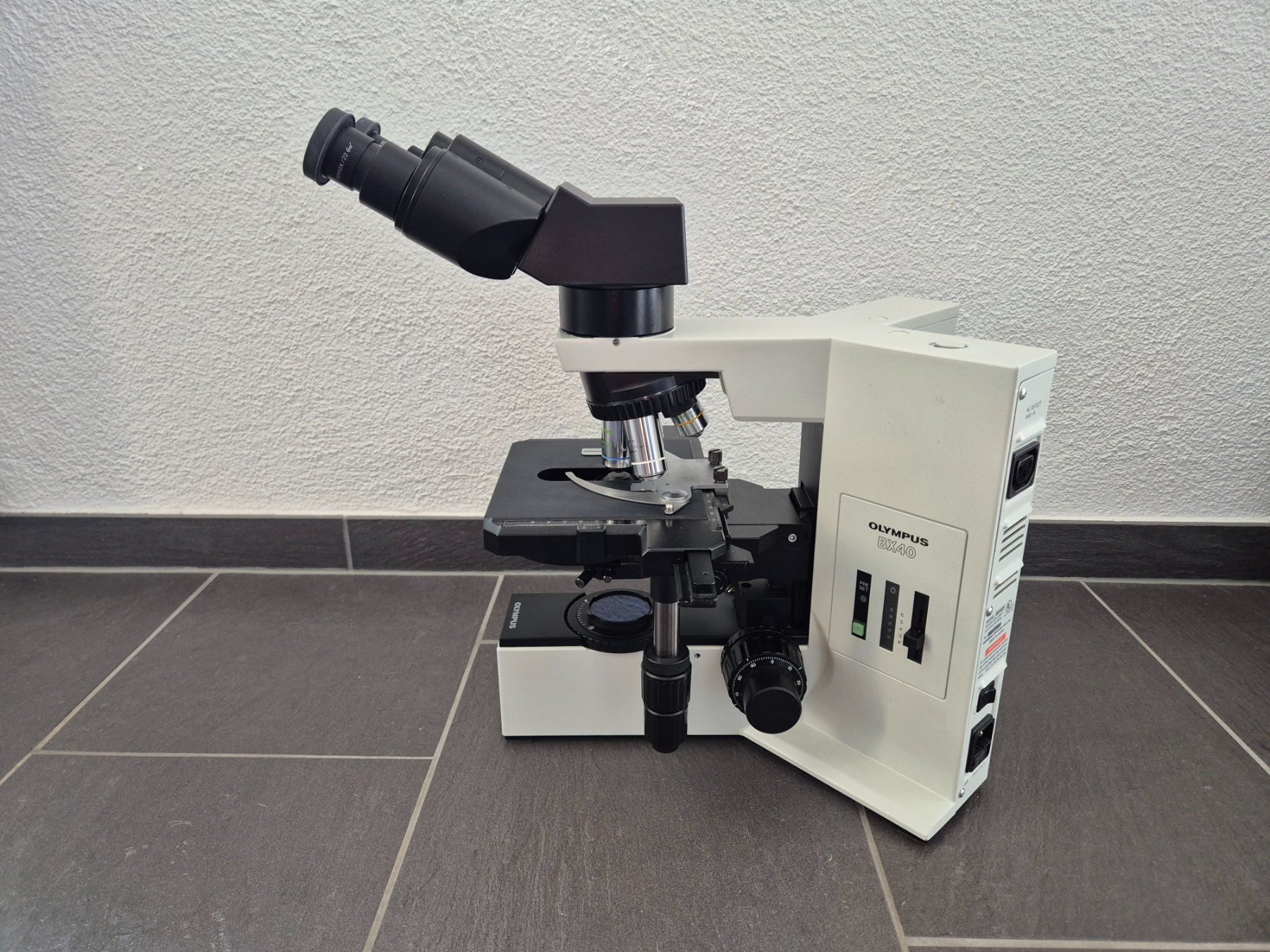 Olympus Microscopi: Mikroskop Olympus BX 40 – Usato da Oberbuchsiten venduto da astoll81