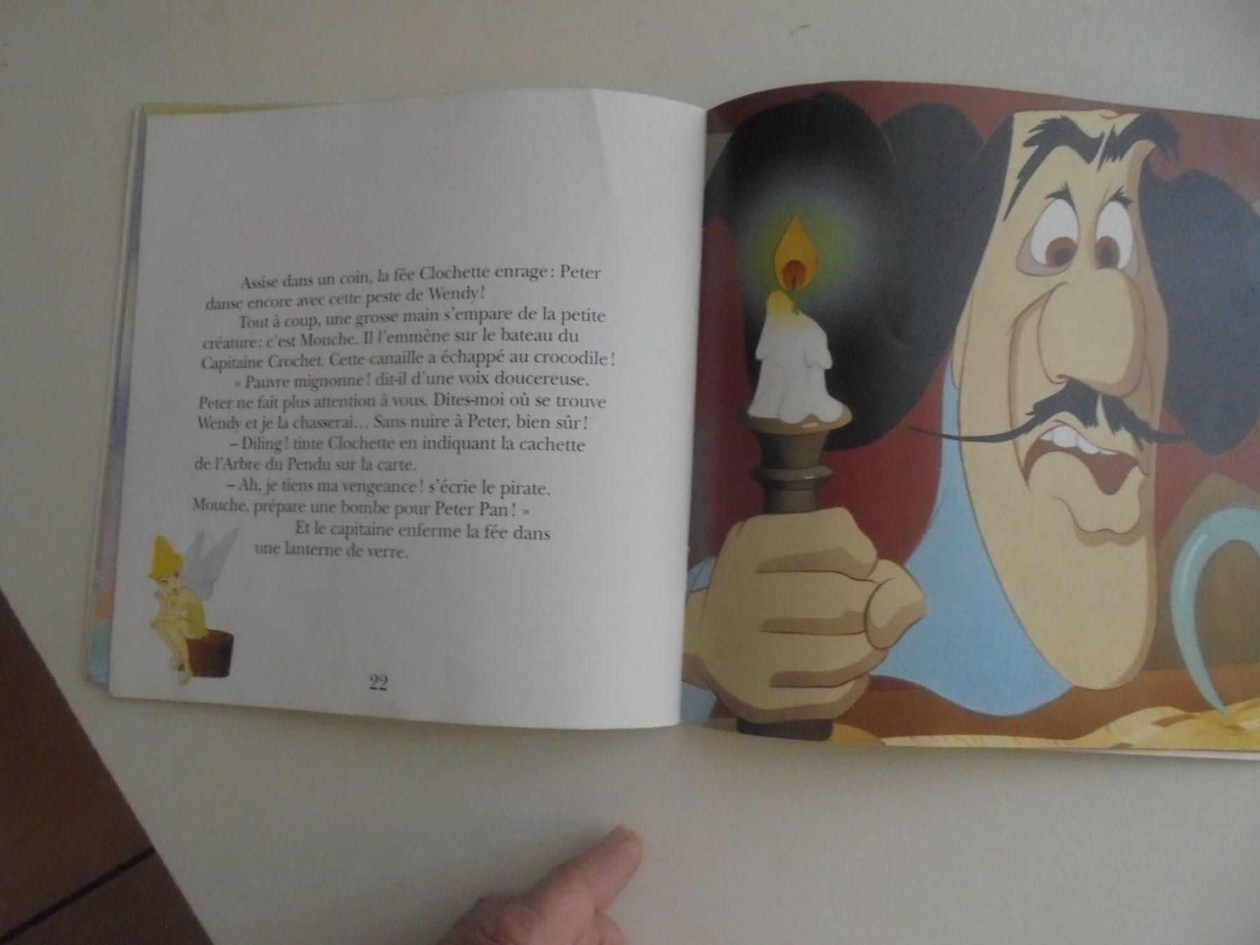 Libri: " Peter Pan " de Walt Disney. 32 pages Hachette – Usato da Crissier venduto da Promopost 5