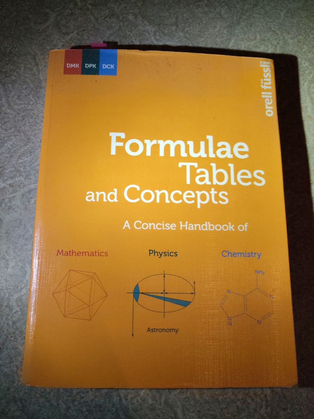 Libri: Formulae Tables and Concepts – Usato da Oberwil-Lieli venduto da Tobi8966