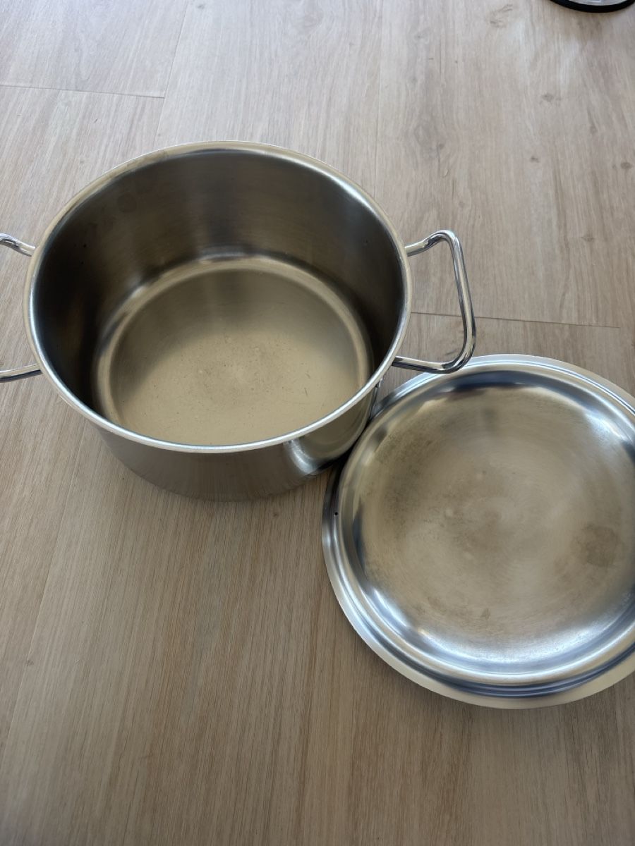 Pentole: Casserole + couvercle comme neuf – Nuovo (secondo la descrizione) da Bressaucourt venduto da uba_rhf8 1