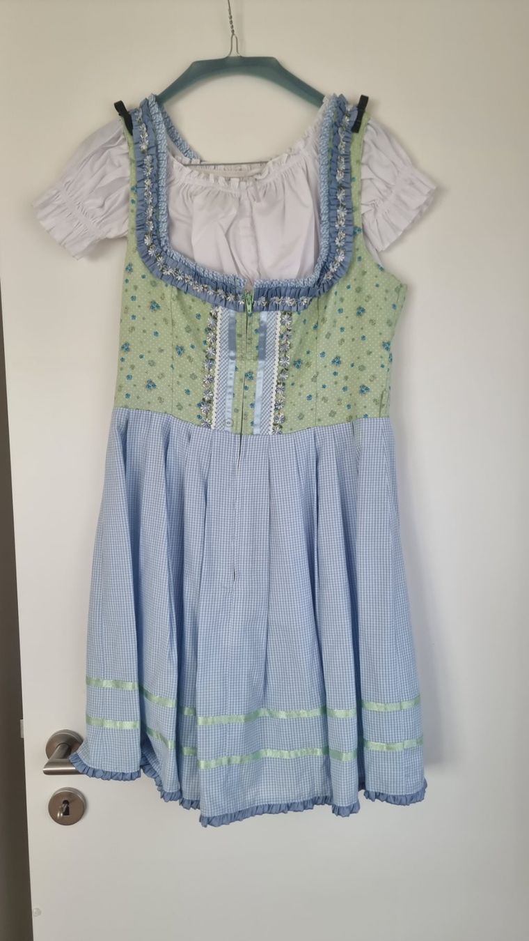 Robes: Dirndl kurz – D'occasion à Altwis par nis_nrh6