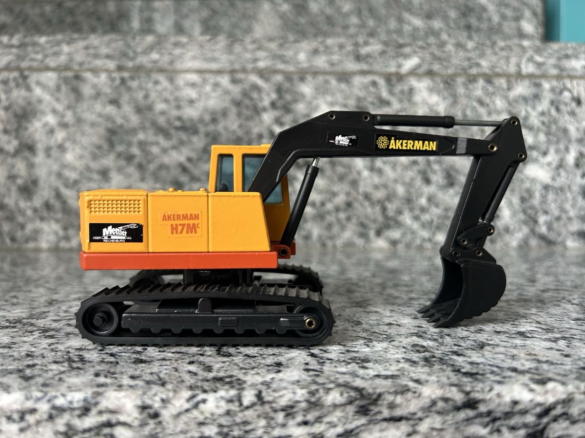 Joal Modellbausätze & Standmodelle: Akerman H7 , 1:50 , Joal – Gebraucht aus Horw von Tigercat635 1