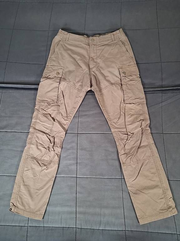 Pantaloni: H&M Slim Fit Cargo Pants – Usato da Kriens venduto da Jeremyt05