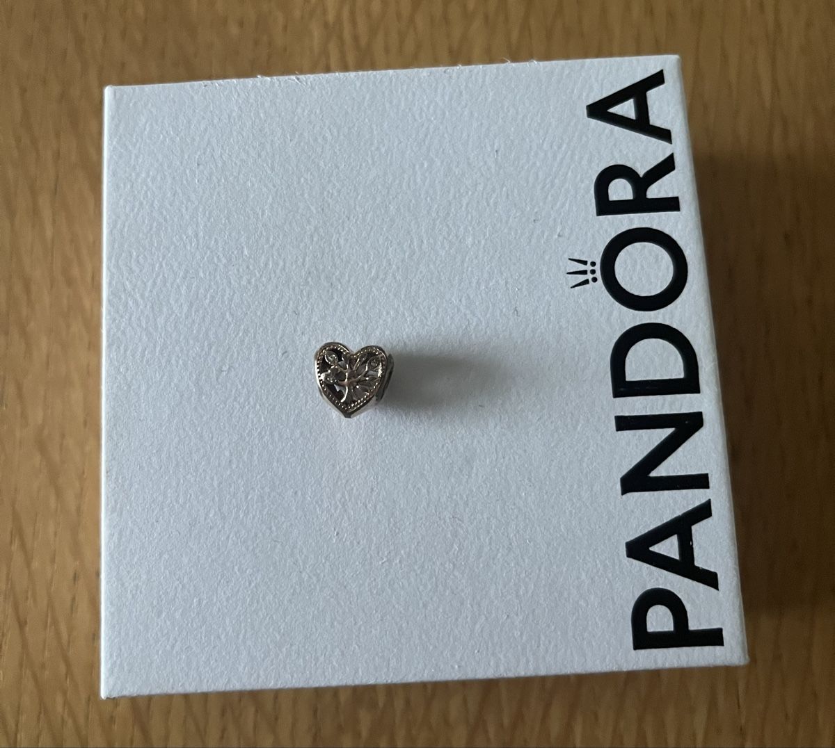 Pandora Ciondoli: Pandora Charm Family – Usato da Hägglingen venduto da h.hub