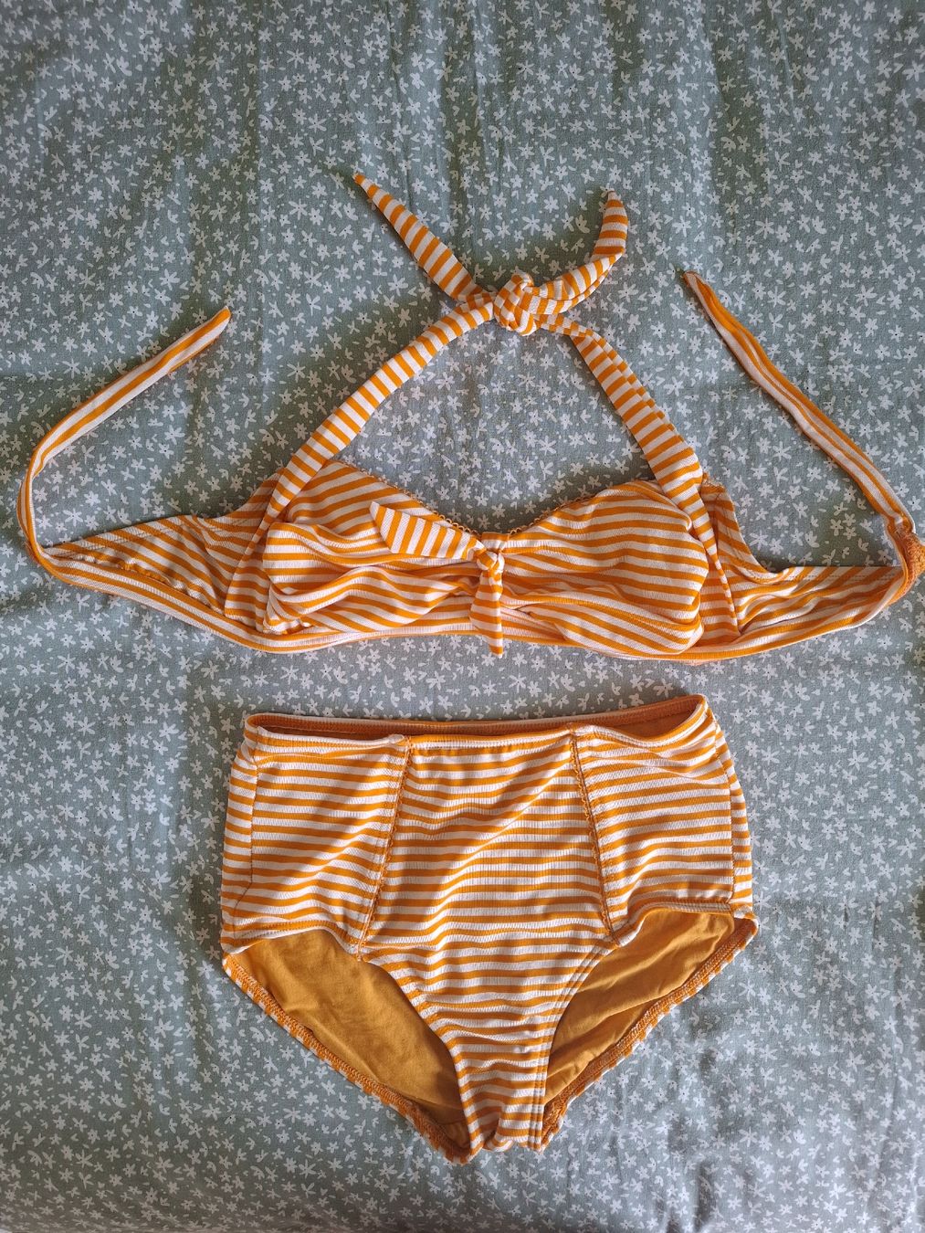 Costumi da bagno & Bikini: Maillot de bain 2 pièces taille S – Usato da La Tour-de-Peilz venduto da Marin_nette