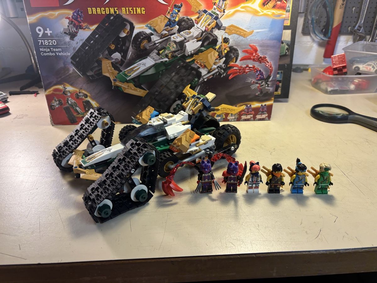 Lego Kit di costruzioni: Lego Ninjago Ninja Team Combo Vehicle – Usato da Möriken AG venduto da Classics16