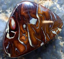Australischer Boulder Opal 19.35Cts.